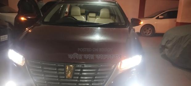 Toyota Premio 2012 Maroon