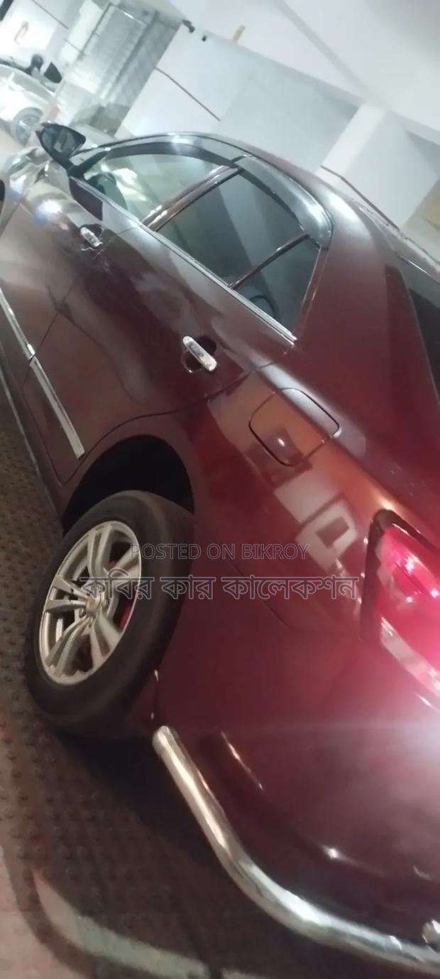 Toyota Premio 2012 Maroon