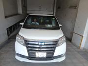 Toyota Noah 2015 Pearl for sale