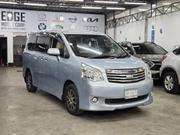 Toyota Noah 2012 Blue for sale