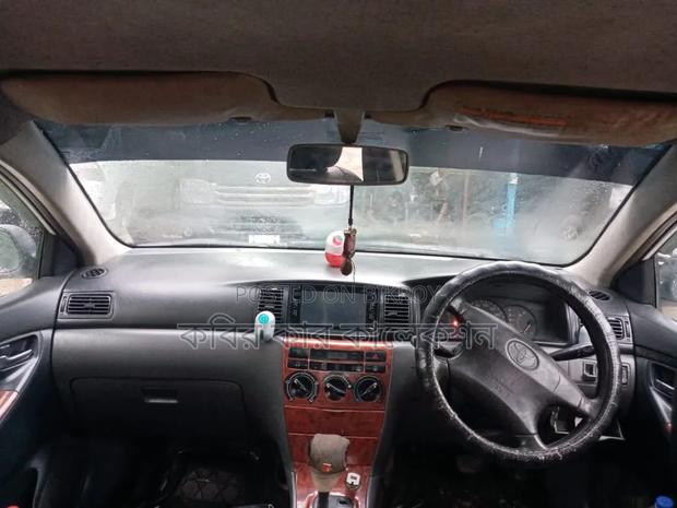 Toyota Corolla 2003 White
