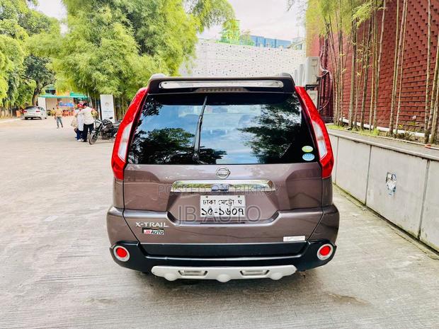 Nissan X-Trail 2010 Gray