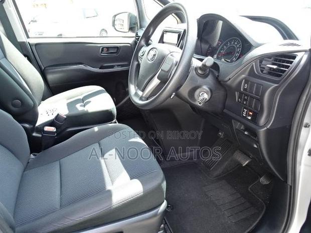 Toyota Noah 2.0 FWD (8 Seater) 2021 Silver