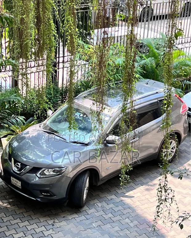 Nissan X-Trail 2.0 Hybrid FWD 2016 Gray