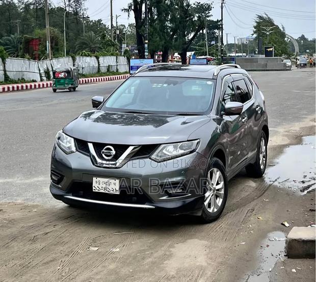 Nissan X-Trail 2.0 Hybrid FWD 2016 Gray