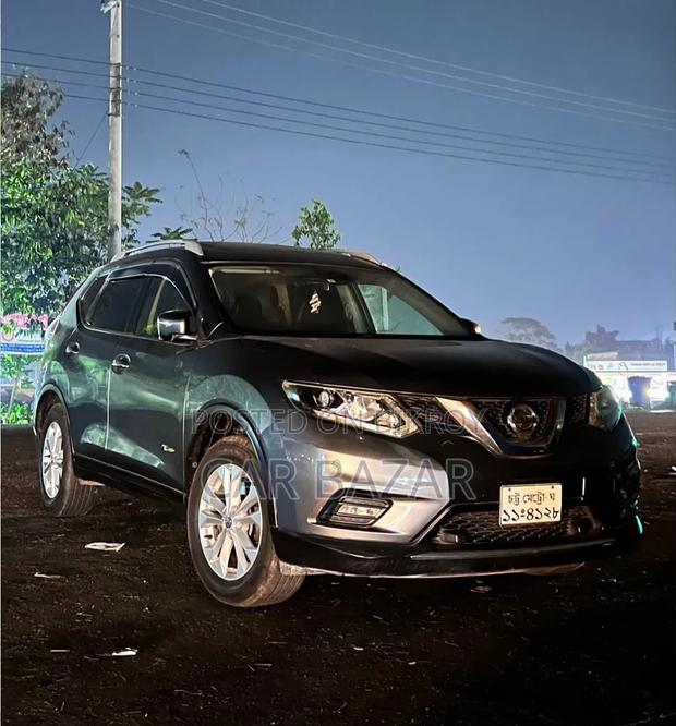 Nissan X-Trail 2.0 Hybrid FWD 2016 Gray
