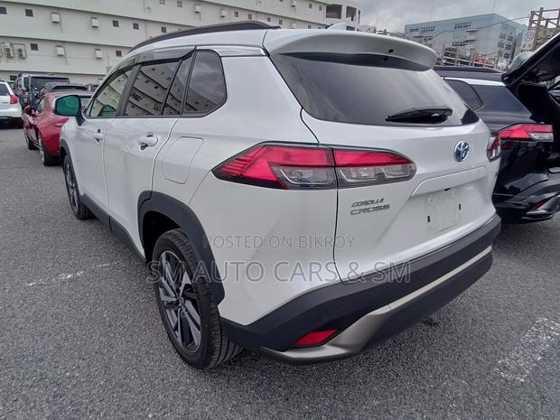 Toyota Corolla Cross 2022 Pearl