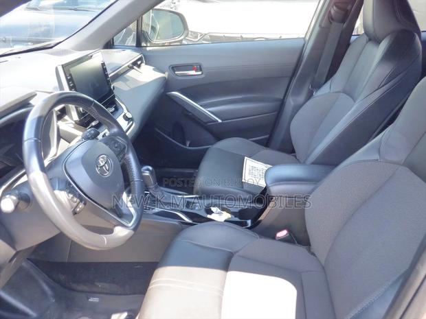 Toyota Corolla Cross 2022 Brown