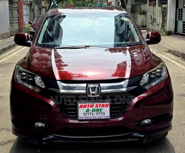 Honda Vezel 1.5 2WD 2014 Maroon
