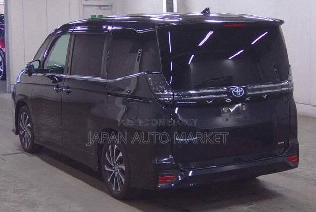 Toyota Voxy 2023 Black
