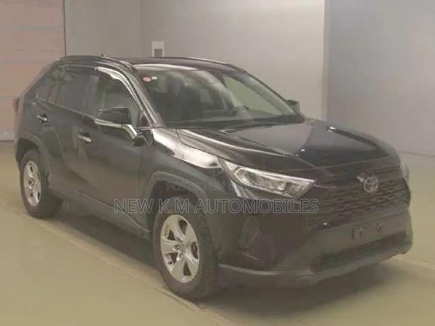 Toyota RAV4 2021 Black