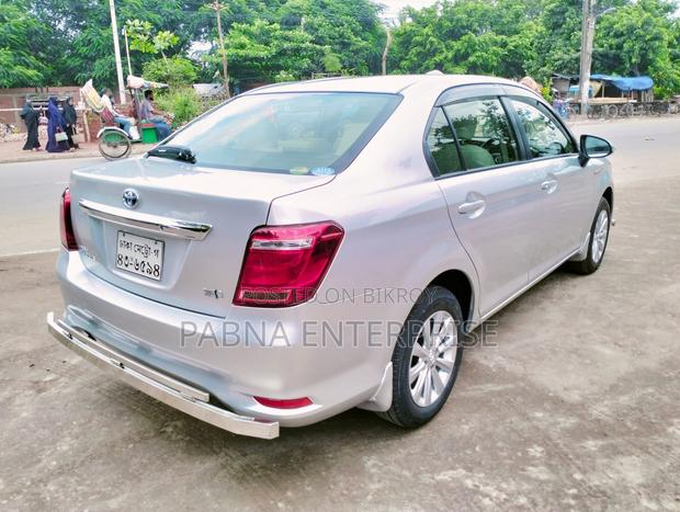 Toyota Axio 2015 Silver