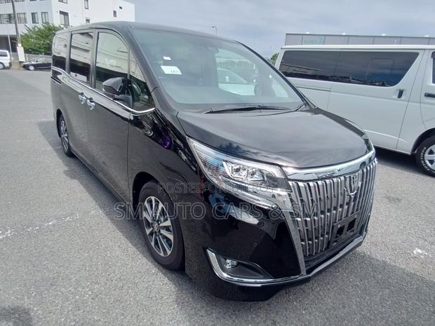 Toyota Esquire 2.0 FWD (8 seater) 2021 Black