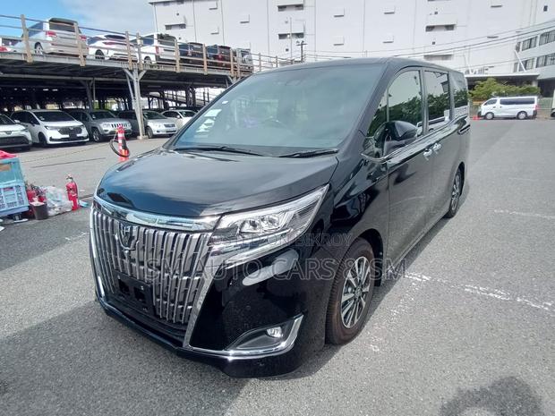 Toyota Esquire 2.0 FWD (8 seater) 2021 Black