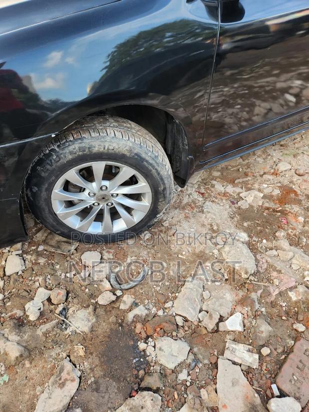 Toyota Premio 2010 Black