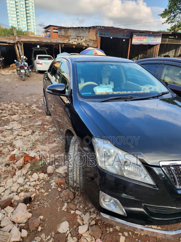Toyota Premio 2010 Black
