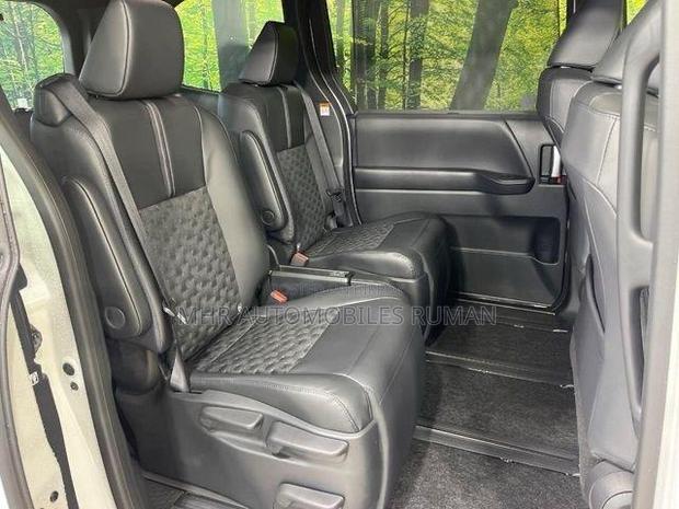 New Toyota Voxy Hybrid S-G 2WD 7-Seater 2026 Pearl