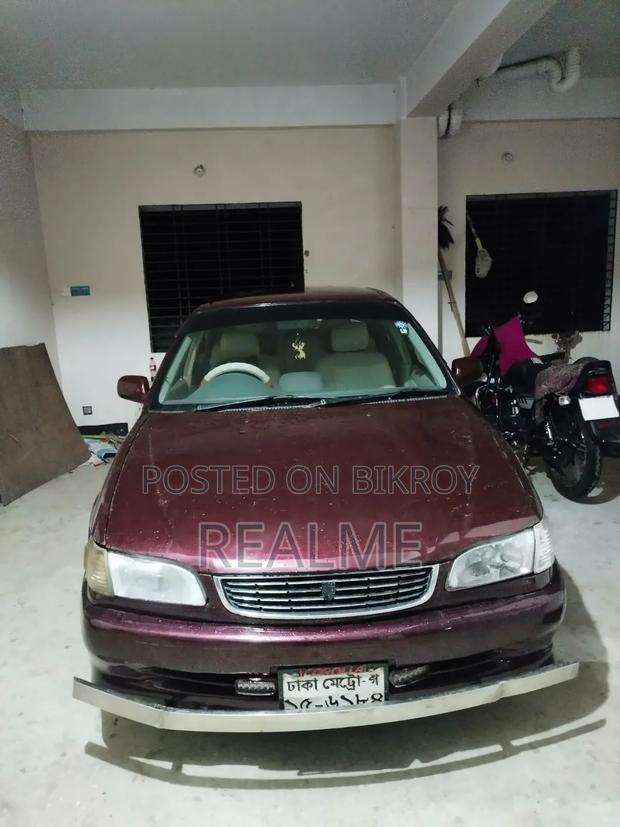 Toyota Corolla 2005 Maroon