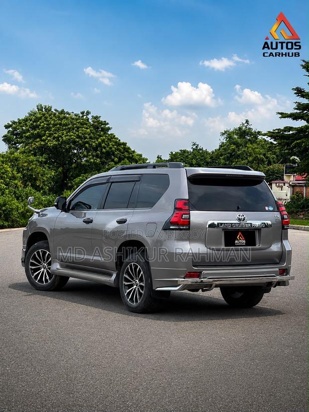 Toyota Land Cruiser Prado 2018