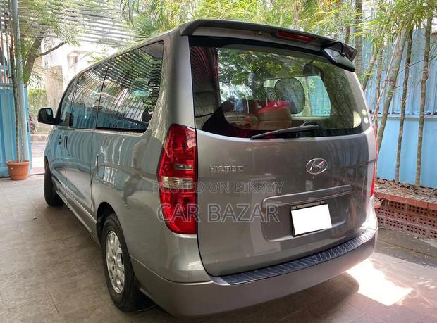 Hyundai H300 2013 Silver