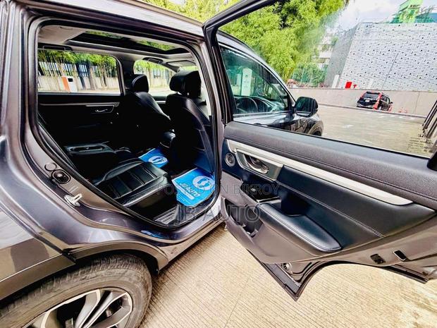 Honda CR-V 2021 Gray