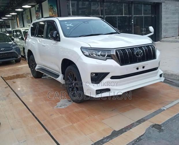 Toyota Land Cruiser Prado 2021 Pearl
