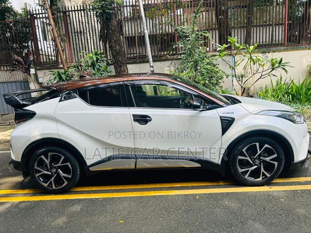 Toyota C-HR 2019 Pearl