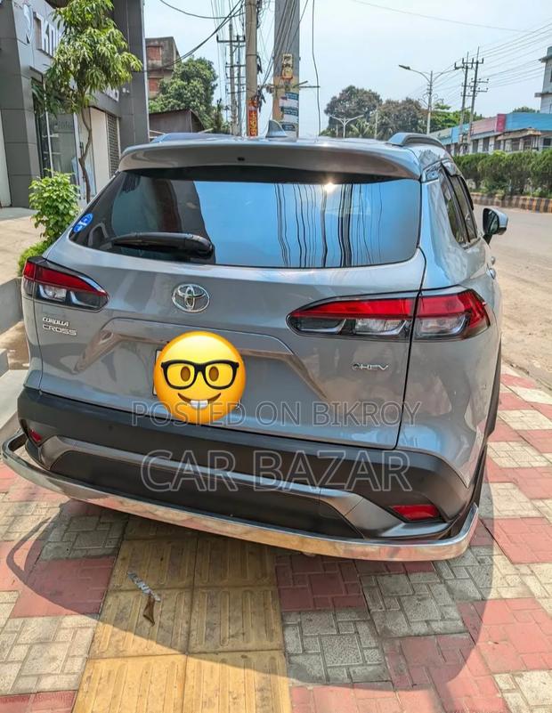 Toyota Corolla Cross LE 2025 Gray