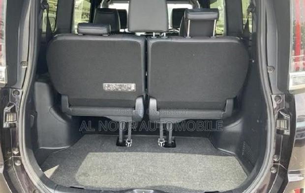 Toyota Esquire 2021 Black