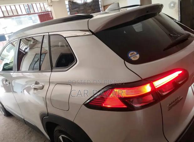 Toyota Corolla Cross 1.8 Hybrid FWD 2021 Pearl