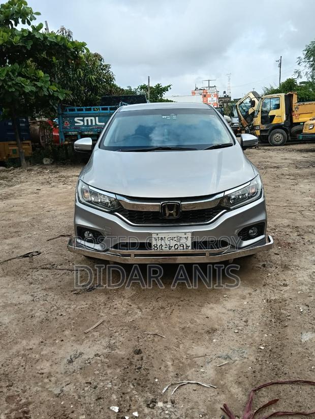 New Honda Grace 1.5 Hybrid FWD 2018 Silver