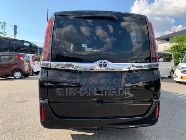 Toyota Noah 2.0 FWD (7 Seater) 2021 Black