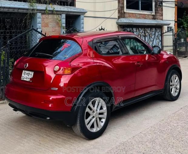 Nissan Juke S 2011 Red