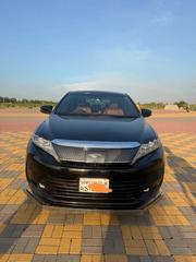 Toyota Harrier 2019 Black for sale