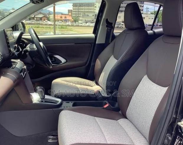 Toyota Yaris Cross 1.5 Hybrid FWD 2021 Black