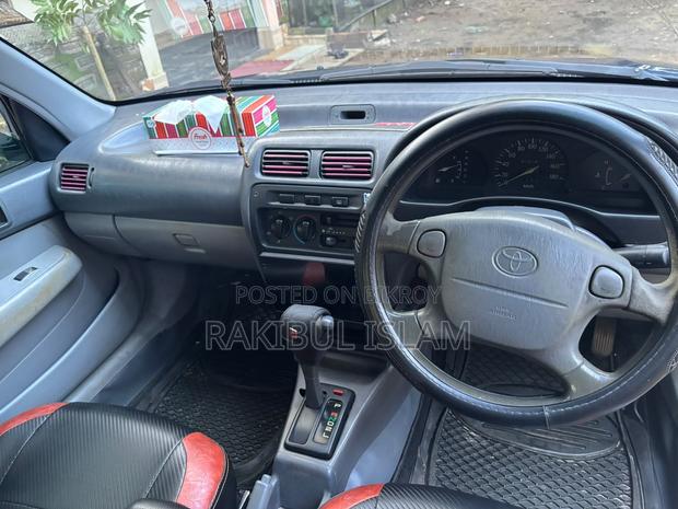 Toyota Starlet 1996 Blue