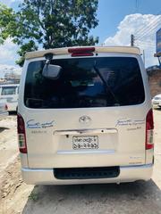 Toyota Grand HiAce 2000 Silver for sale