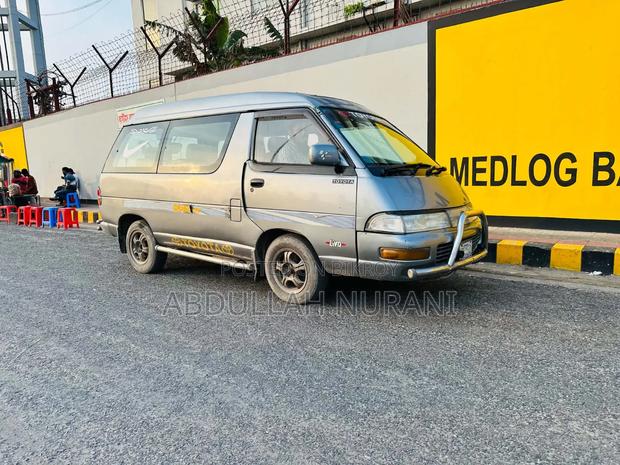 Toyota TownAce 1994 Silver