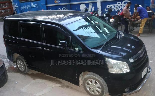 Toyota Noah 2008 Black