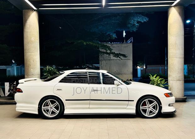 Toyota Mark II 2.0 (X90) 1994 White