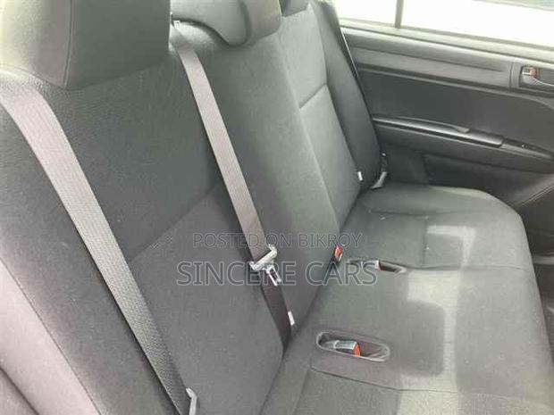 Toyota Axio 2021 Silver