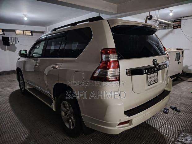 Toyota Land Cruiser Prado 2014 Pearl