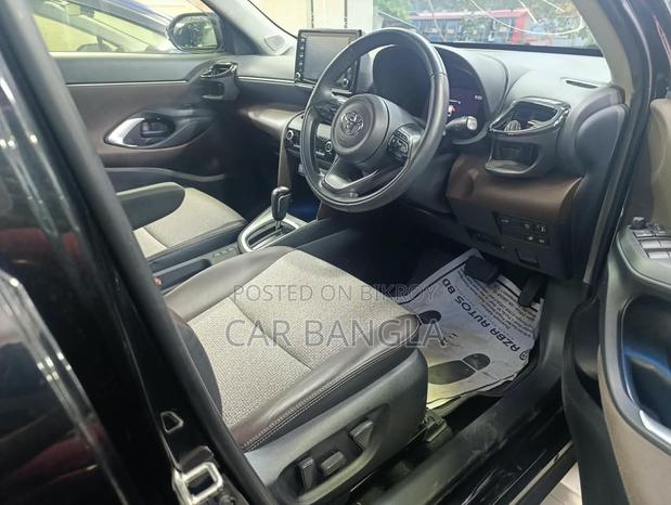 Toyota Yaris Cross 2021 Black