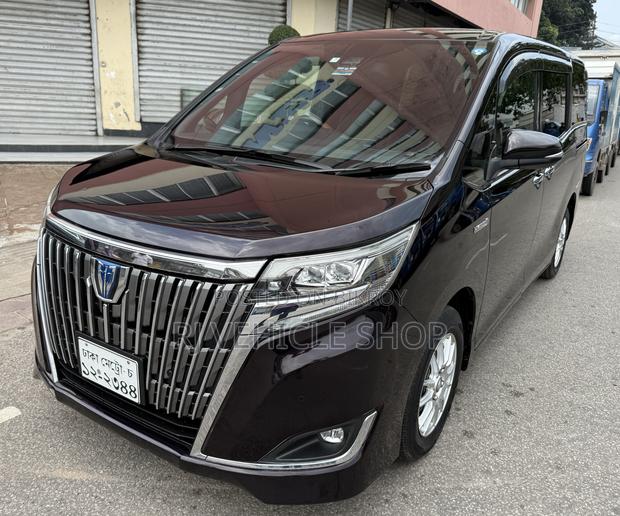 Toyota Esquire 1.8 FWD Hybrid (7 seater) 2019 Maroon