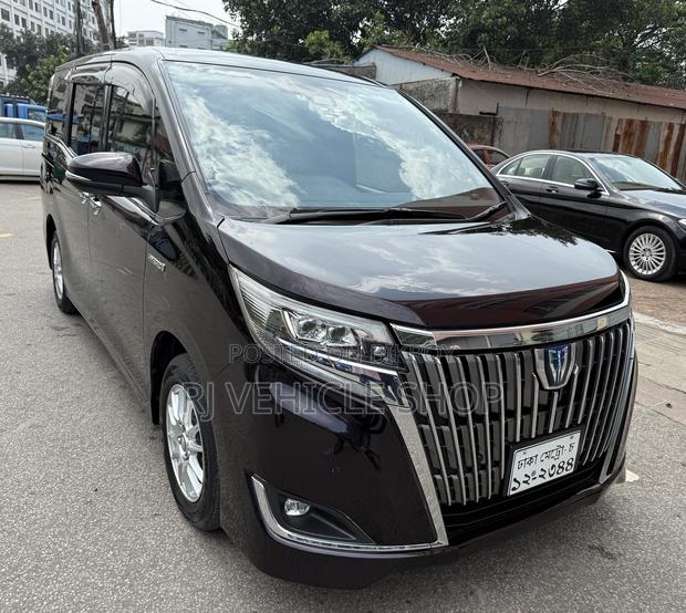Toyota Esquire 1.8 FWD Hybrid (7 seater) 2019 Maroon