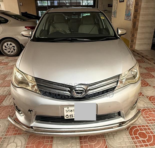 Toyota Axio 1.5 X 4WD 2012 Silver