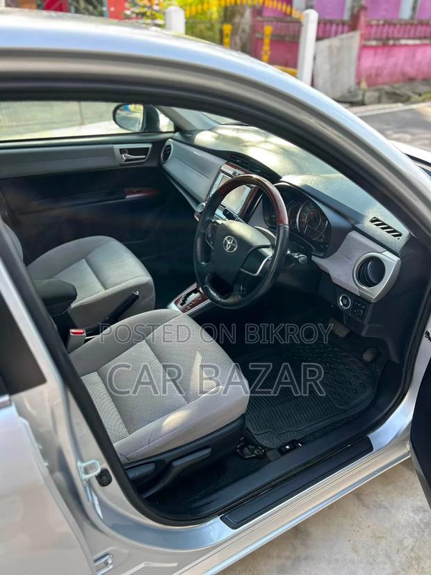 Toyota Axio 1.5 Luxel 2WD 2013 Silver