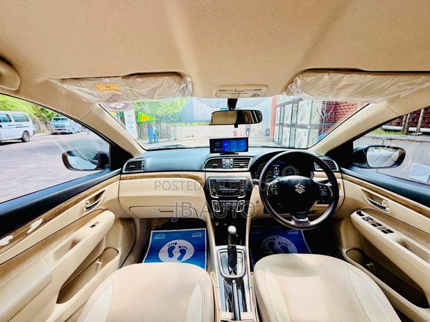 Suzuki Ciaz 2021 Pearl