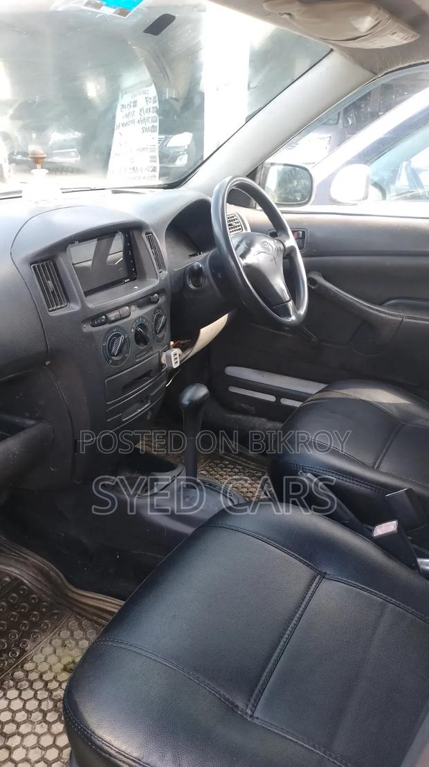Toyota Probox 2005 White