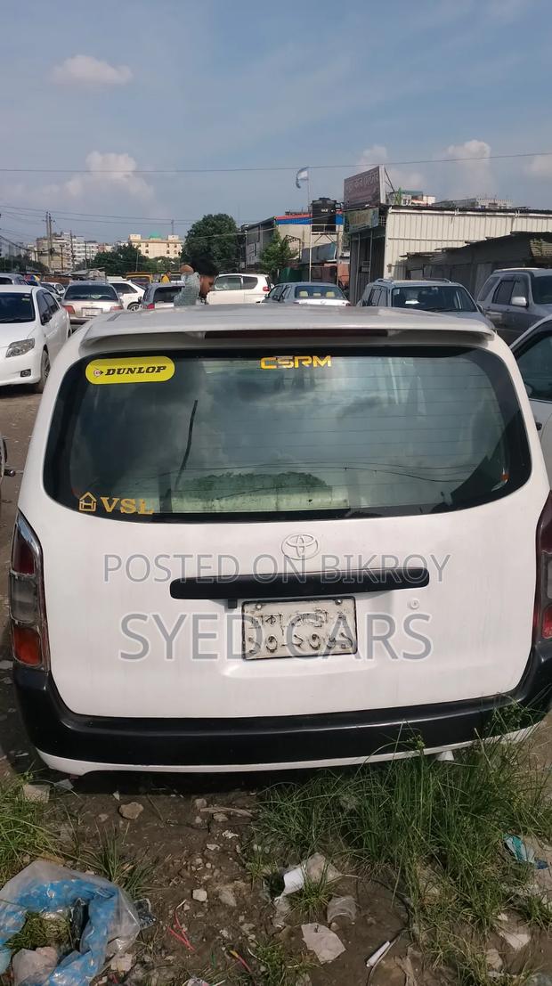 Toyota Probox 2005 White